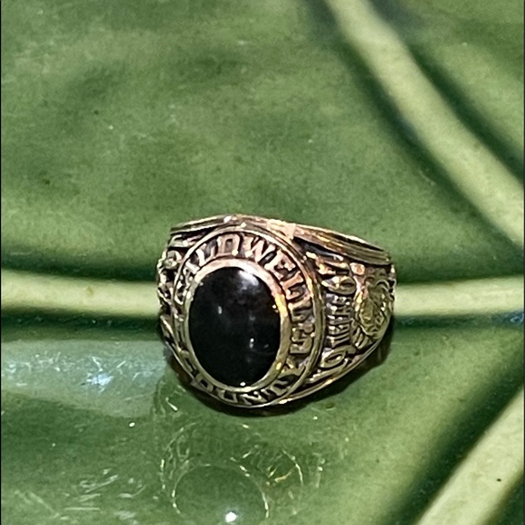 Balfour Jewelry Vintage K Gold Black Onyx Balfour 1967 Ladies Sz 6